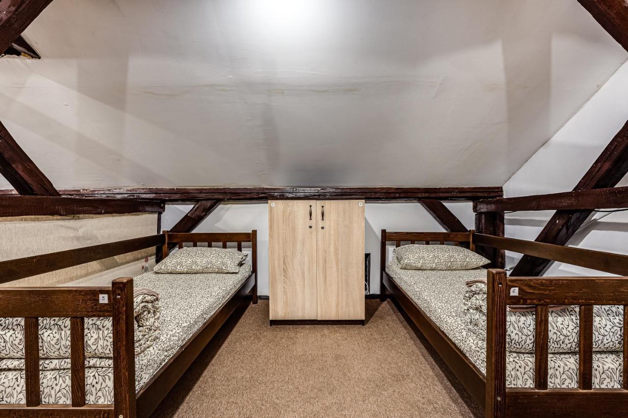 Hostel Seven Lviv Eksteriør bilde