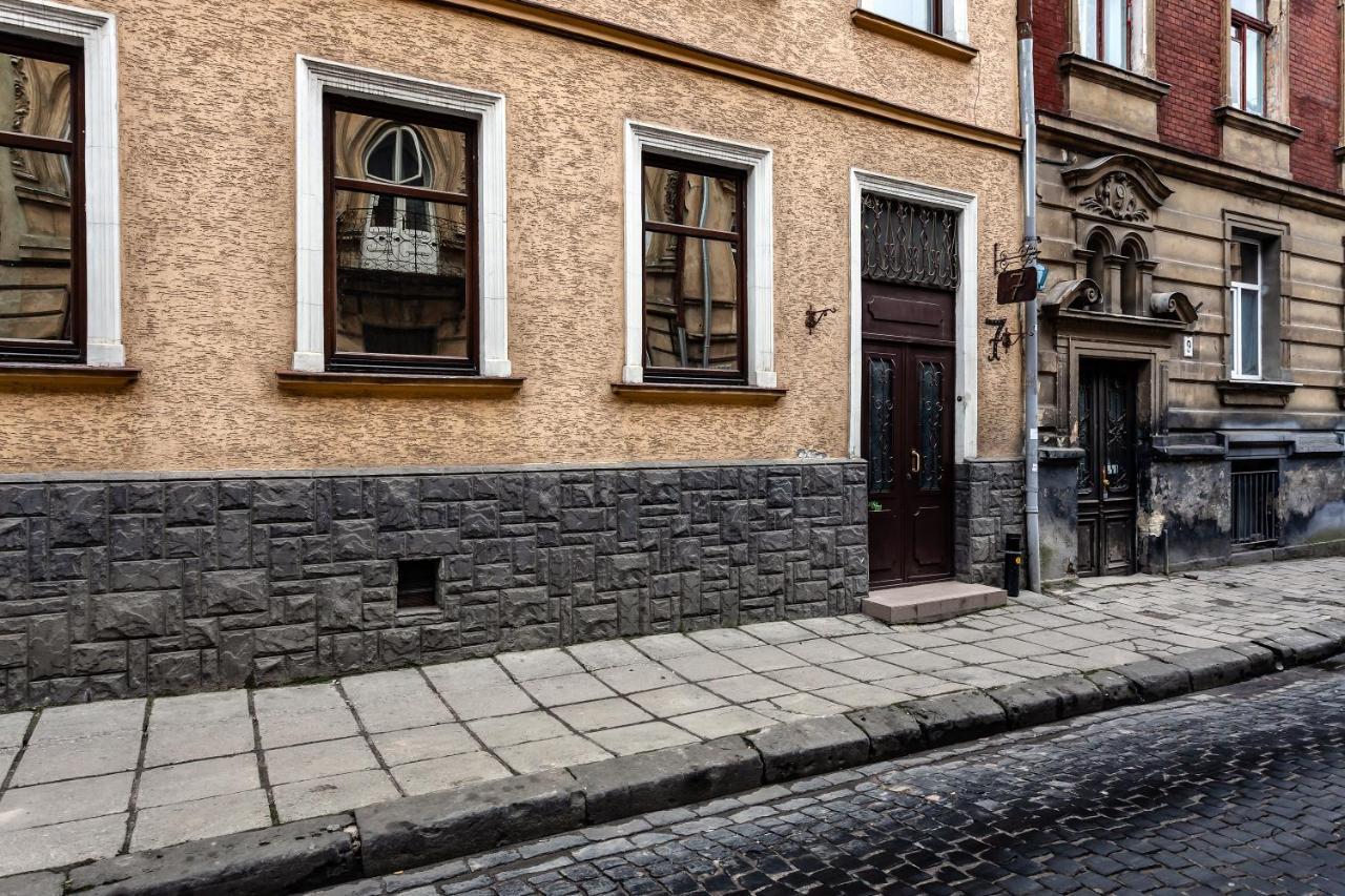 Hostel Seven Lviv Eksteriør bilde