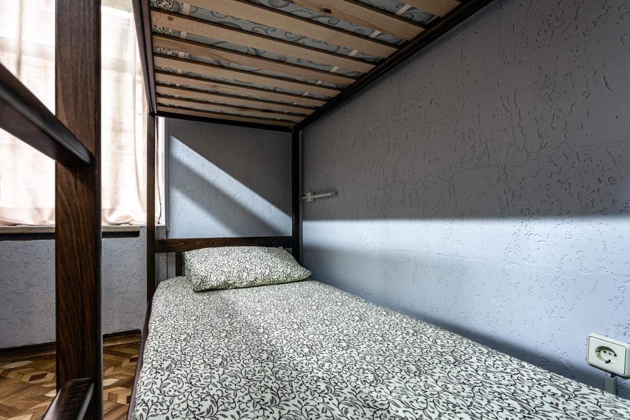 Hostel Seven Lviv Eksteriør bilde