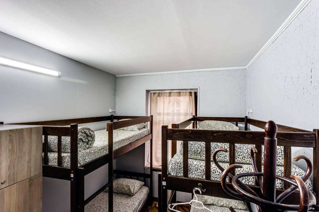 Hostel Seven Lviv Eksteriør bilde