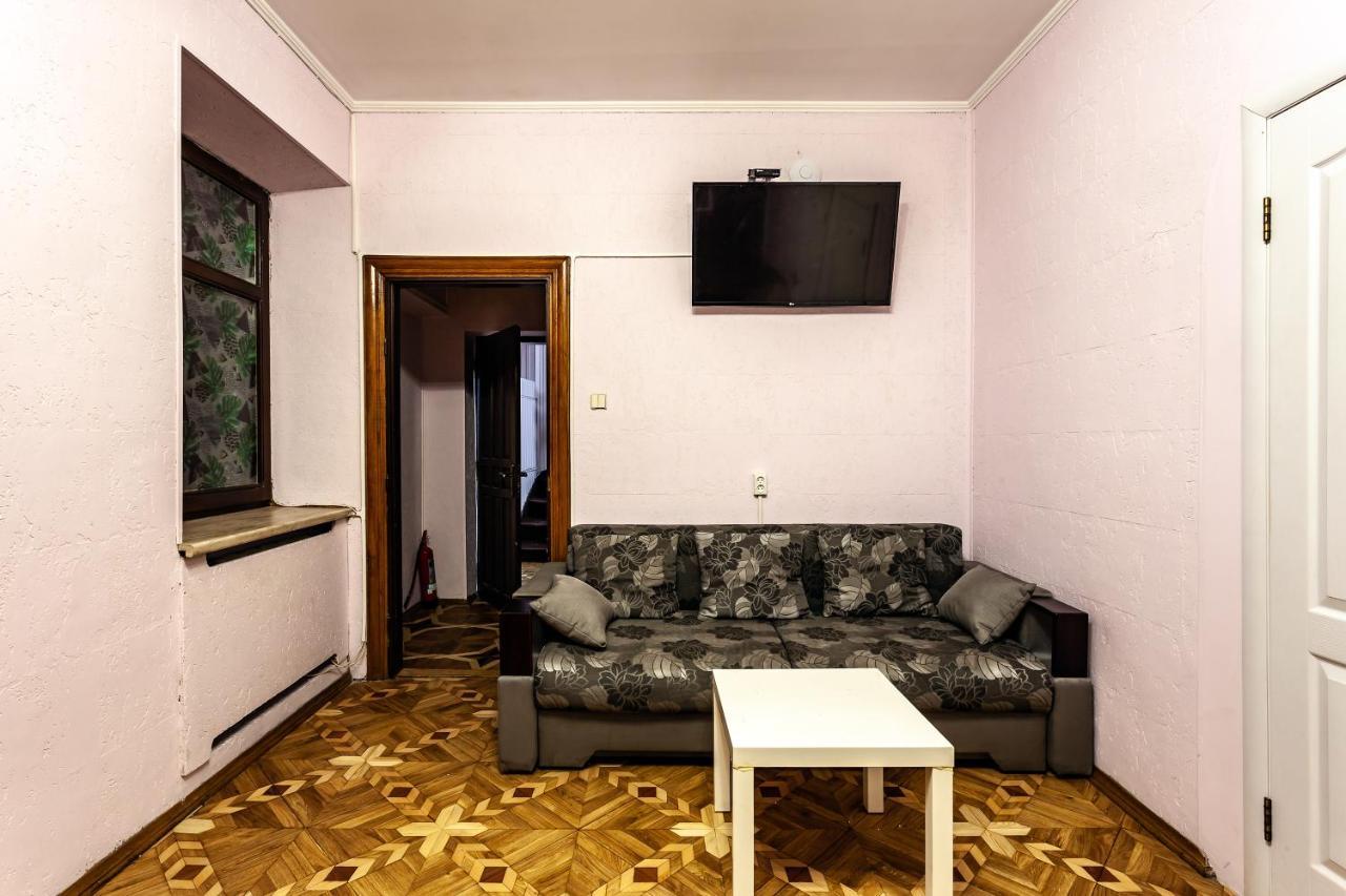 Hostel Seven Lviv Eksteriør bilde