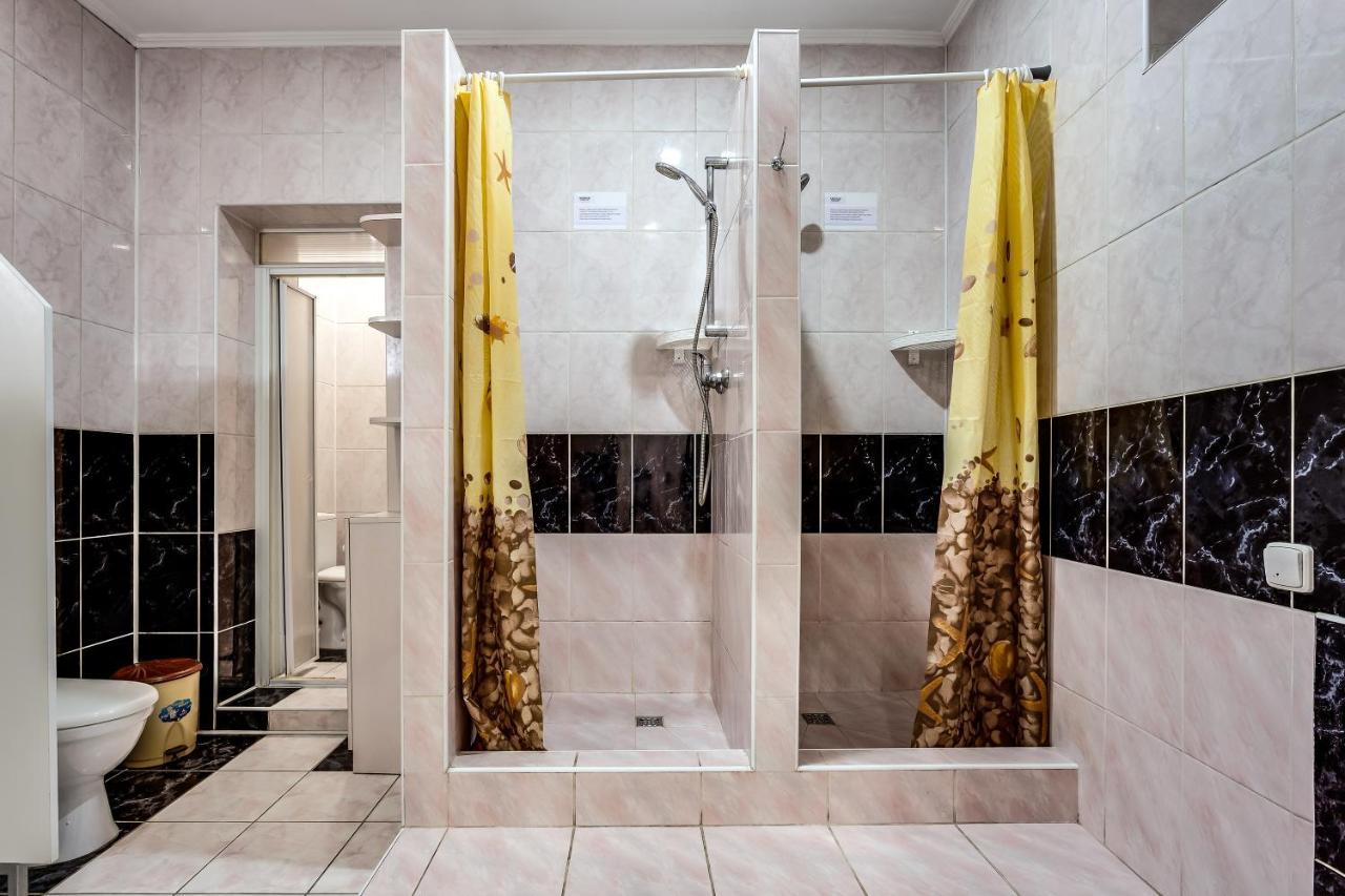 Hostel Seven Lviv Eksteriør bilde