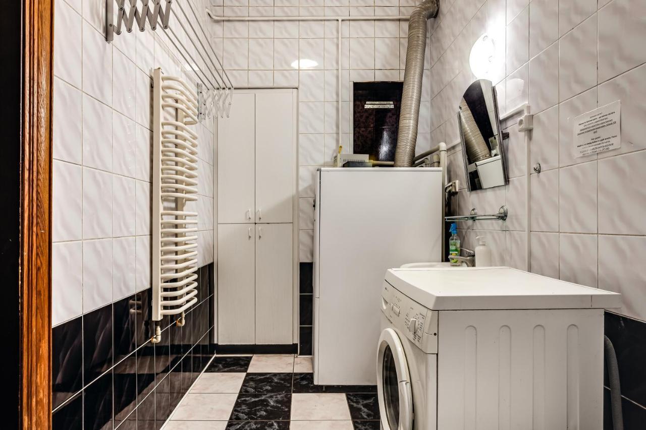 Hostel Seven Lviv Eksteriør bilde