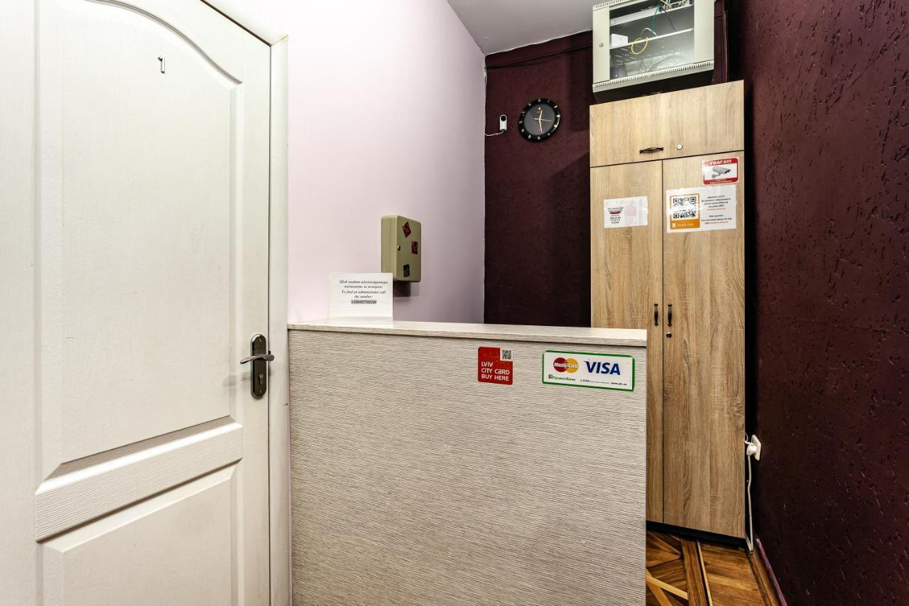 Hostel Seven Lviv Eksteriør bilde